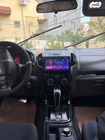 איסוזו די-מקס