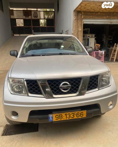 ניסאן נבארה