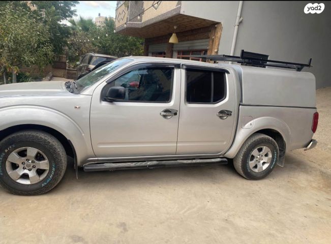 ניסאן נבארה