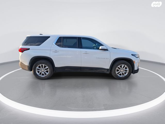 שברולט טראוורס