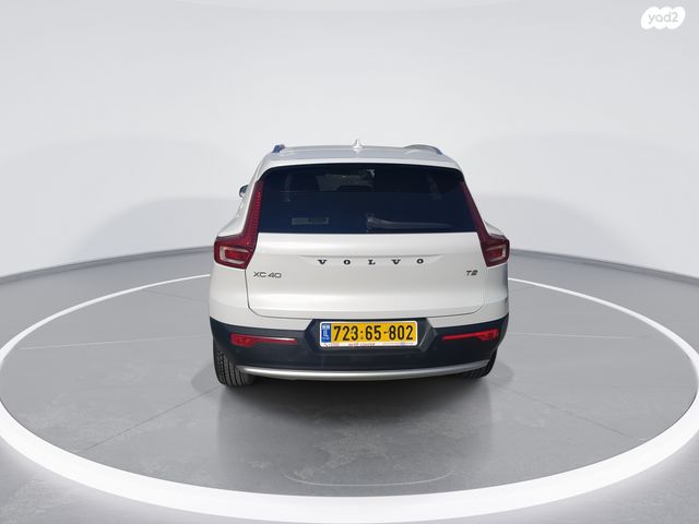 וולוו XC40