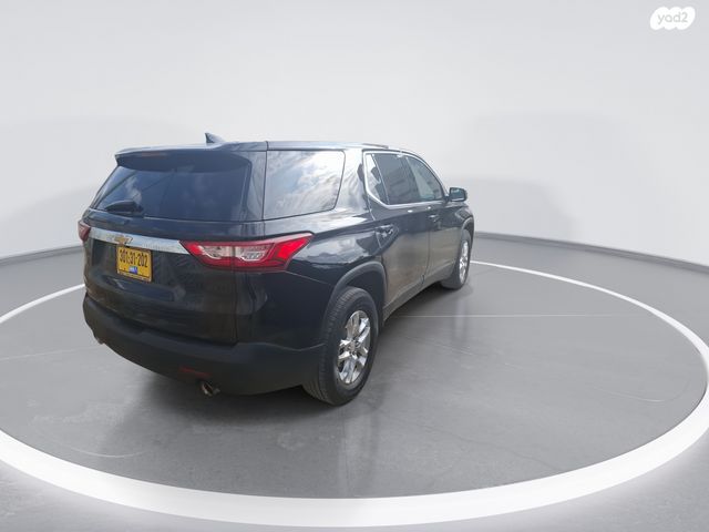 שברולט טראוורס