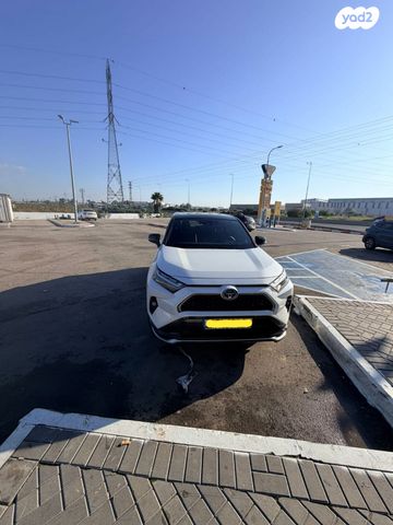 מודעת רכב טויוטה RAV4