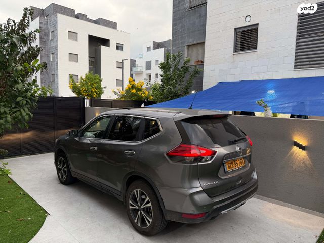 ניסאן אקס טרייל