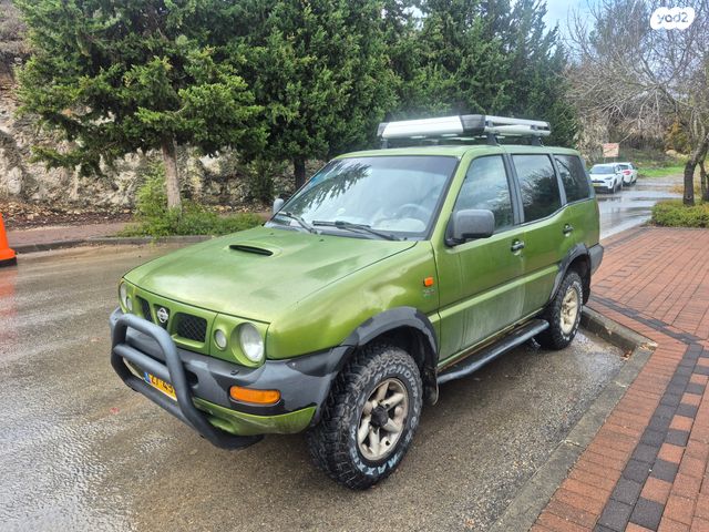 ניסאן טראנו