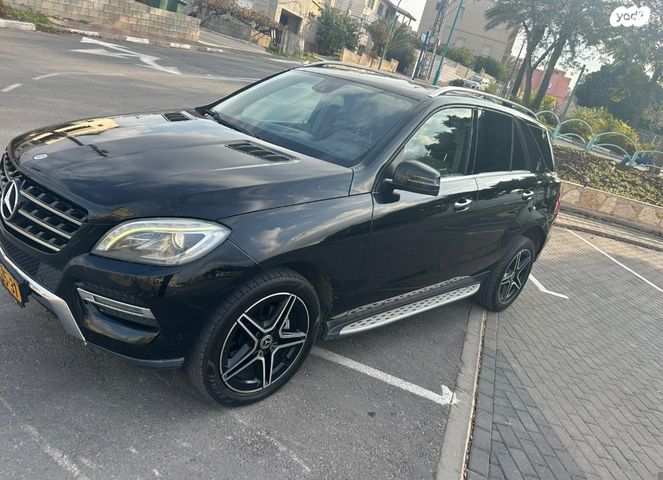 מודעת רכב מרצדס-בנץ ML