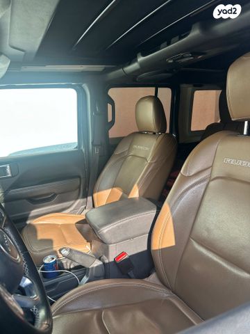 מודעת רכב ג'יפ רנגלר