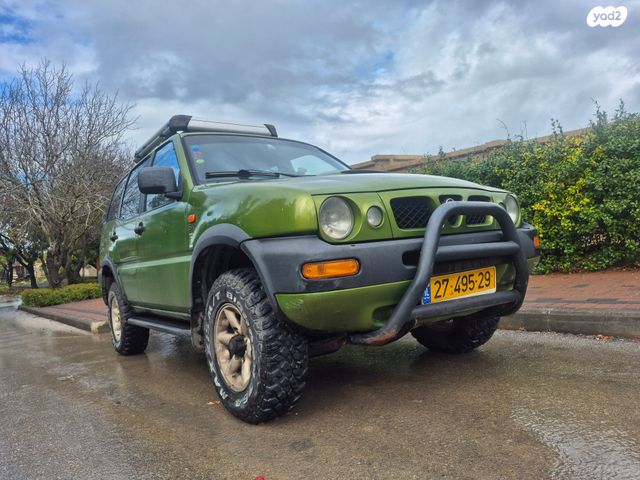 מודעת רכב ניסאן טראנו