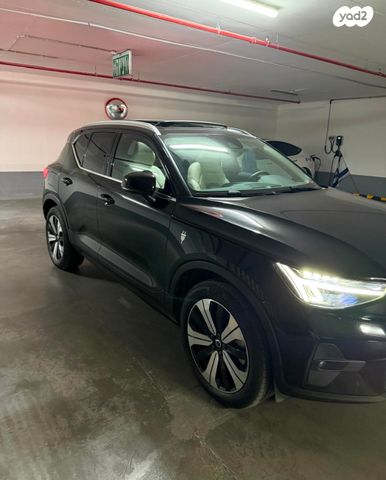 וולוו XC40