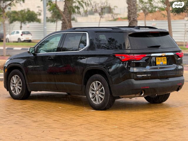 שברולט טראוורס