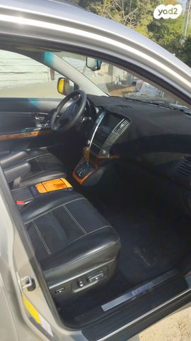 מודעת רכב לקסוס RX