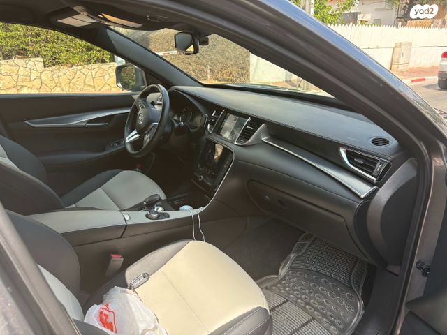 אינפיניטי QX55