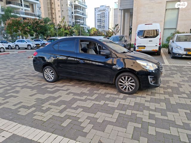 מודעת רכב מיצובישי אאוטלנדר