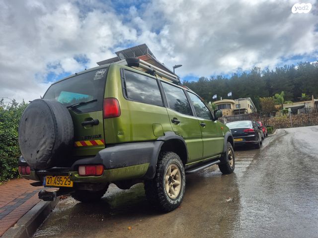 מודעת רכב ניסאן טראנו