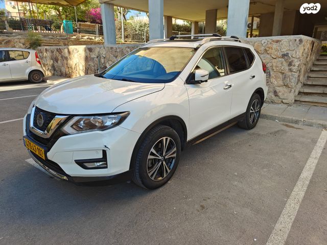 ניסאן אקס טרייל