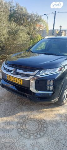 מודעת רכב מיצובישי ASX