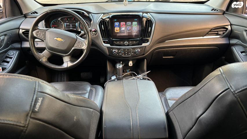 שברולט טראוורס