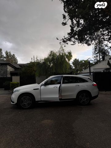 מרצדס-בנץ EQC