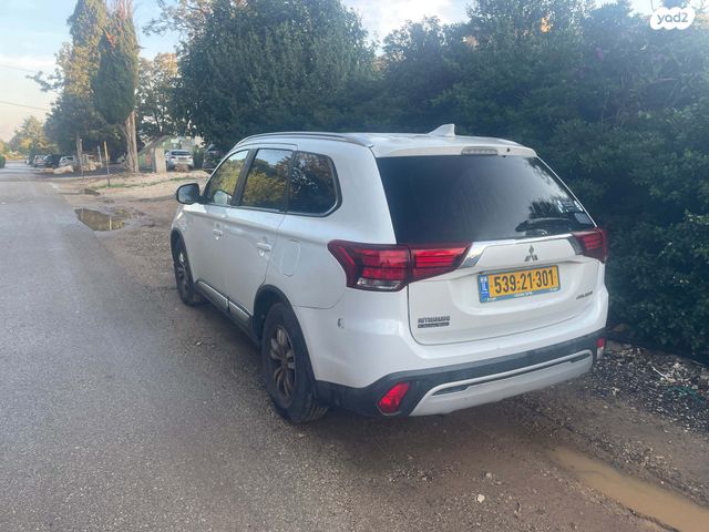 מודעת רכב מיצובישי אאוטלנדר