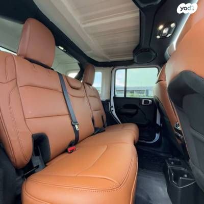 מודעת רכב ג'יפ רנגלר 2