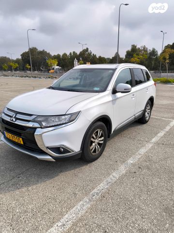 מיצובישי אאוטלנדר