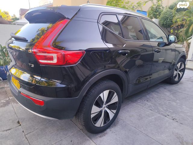 מודעת רכב וולוו XC40