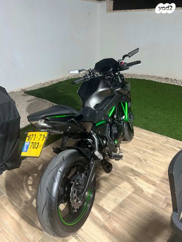 קאוואסאקי Z650 abs
