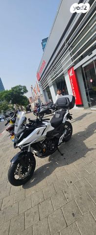 הונדה NC750X DCT