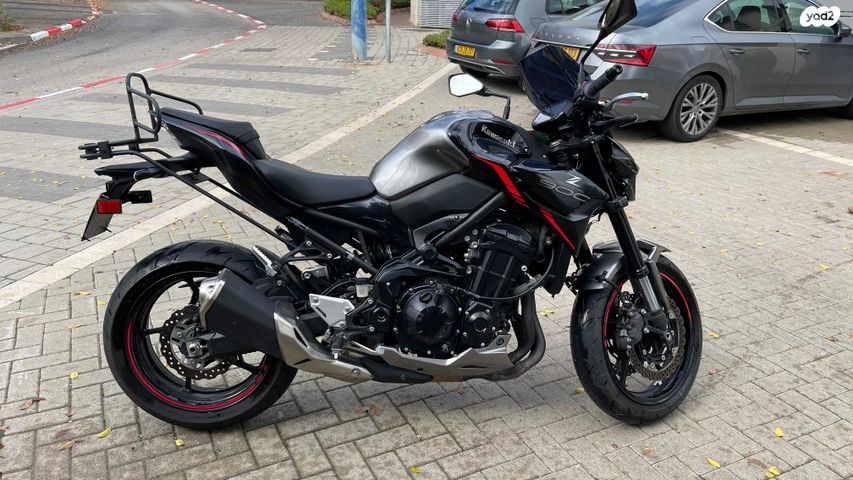 קאוואסאקי Z900