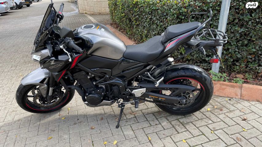 קאוואסאקי Z900