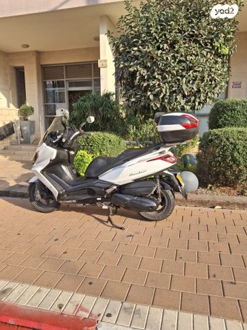 מודעת רכב קימקו דאון-טאון 350