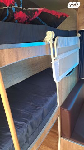 מודעת רכב נגרר (קראוון נגרר)