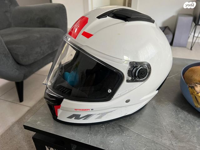 feedItemObj.data.row_1