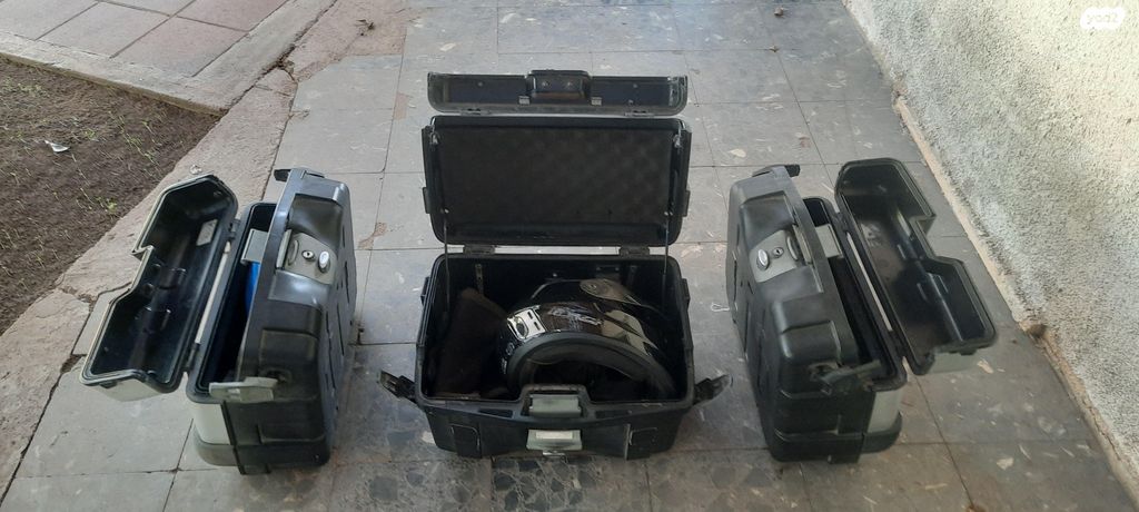 feedItemObj.data.row_1