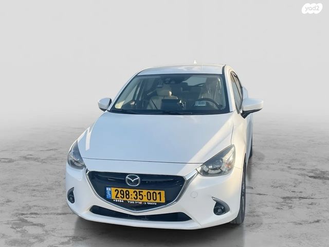 מודעת רכב מאזדה 2