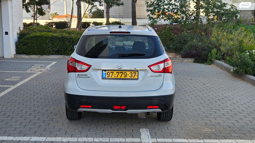 סוזוקי קרוסאובר