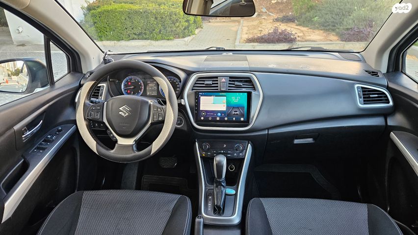 סוזוקי קרוסאובר