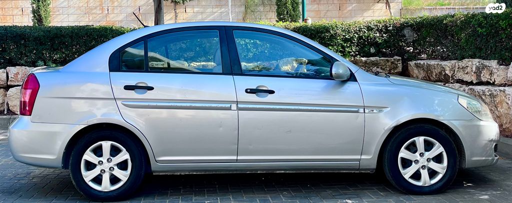 יונדאי אקסנט i25