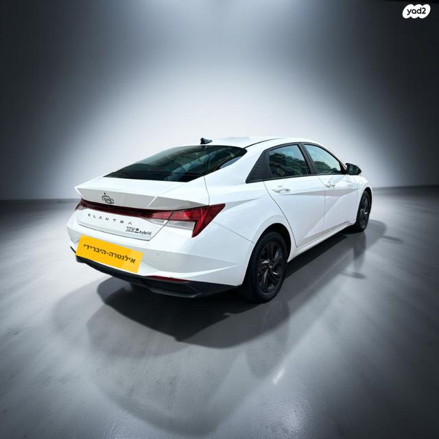 יונדאי אלנטרה