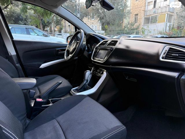 סוזוקי קרוסאובר