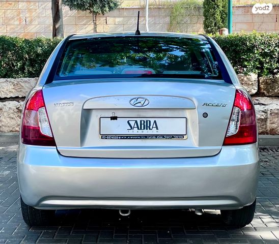 יונדאי אקסנט i25