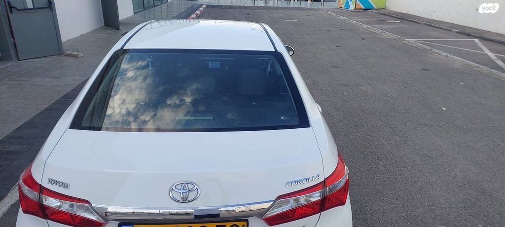 טויוטה קורולה