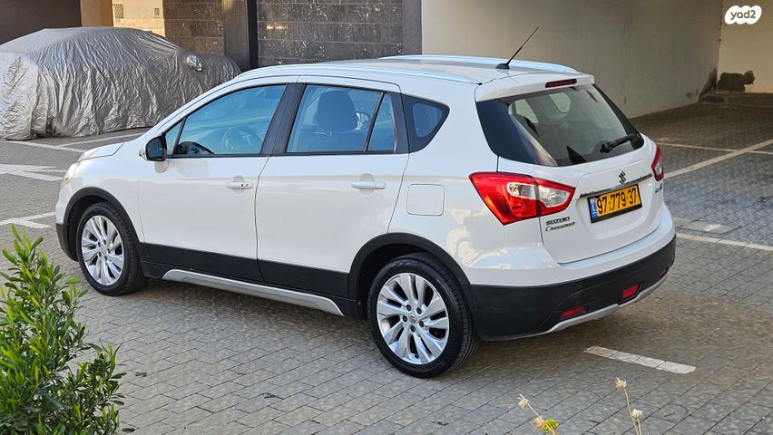 סוזוקי קרוסאובר