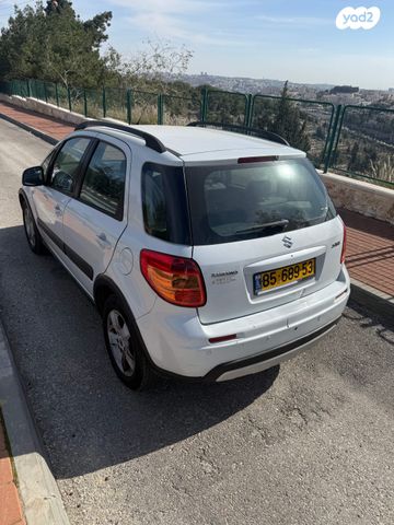 סוזוקי SX4