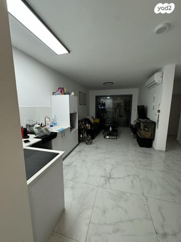 יוסף ברזילאי 4