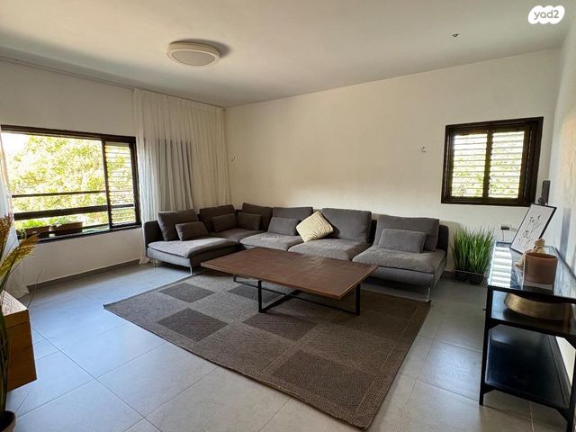 מלכי יהודה 18