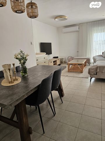 גבעת קנדה 29