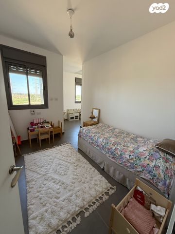 דירה, לח"י 33, שאר העיר, בני ברק