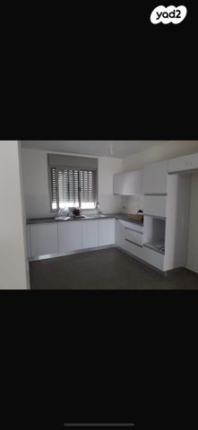 דירה, מפל התנור 3, שקמים ואגמים, אשקלון