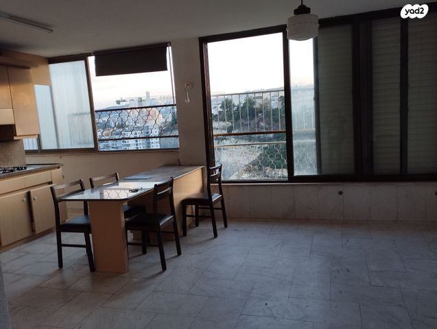 דירה, ליאון בלום 18, רמת הדר, חיפה